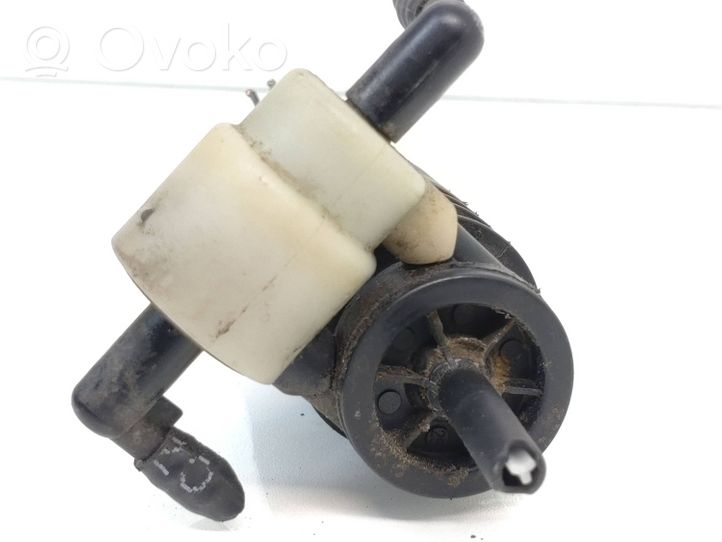 Audi A4 S4 B7 8E 8H Pompa lavavetri parabrezza/vetro frontale 1T0955651