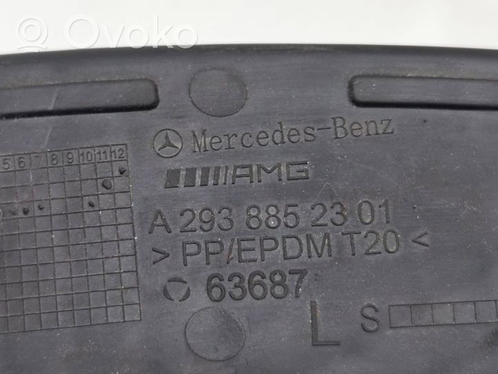 Mercedes-Benz EQC Takapuskurin koristemuotolista A2938852301