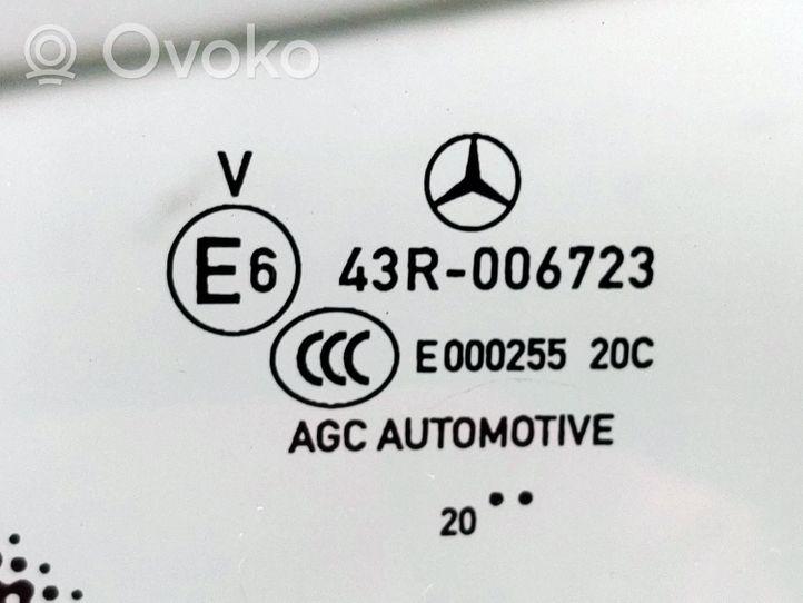 Mercedes-Benz EQC Takasivuikkuna/-lasi A2936701500