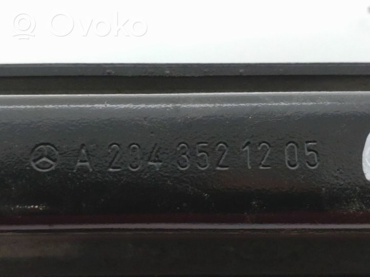 Mercedes-Benz EQC Takatukivarsi A2043521205