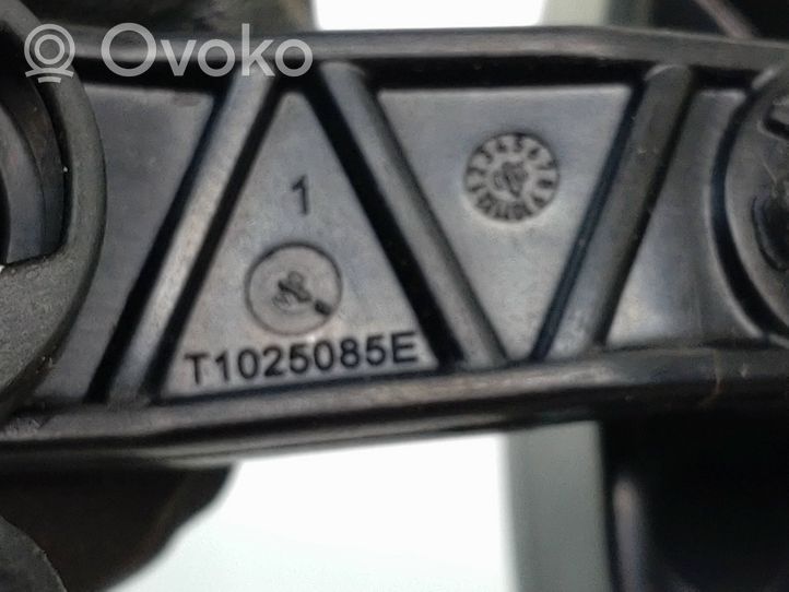 Mercedes-Benz EQC Muu sisätilojen osa T1025085E