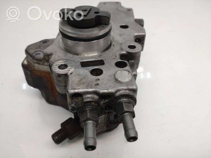 Mercedes-Benz Vito Viano W639 Pompe d'injection de carburant à haute pression A6460700401