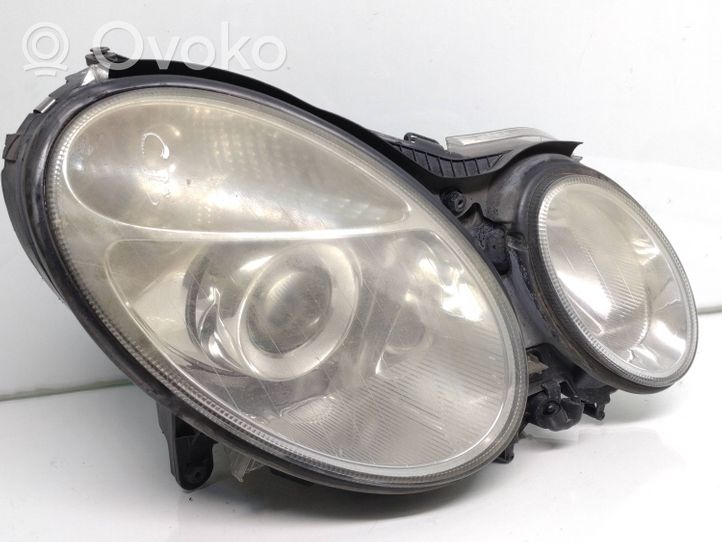 Mercedes-Benz E W211 Faro/fanale A0028202426