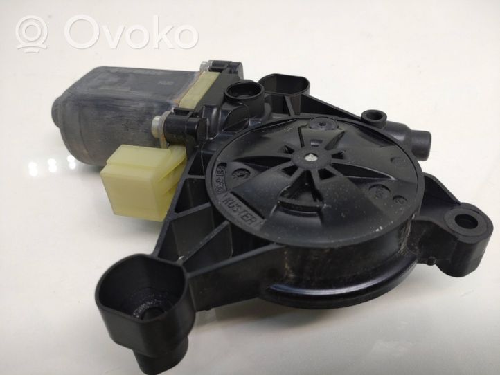 Volkswagen Tiguan Front door window regulator motor 5Q0959801C