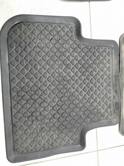 Volkswagen Tiguan Kit tapis de sol auto 5NB061502