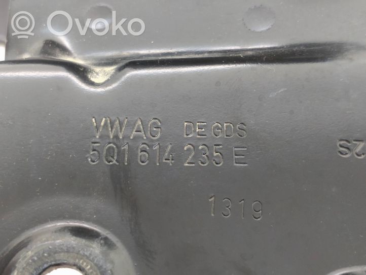 Volkswagen Tiguan ABS-pumppu 5Q0614517EF