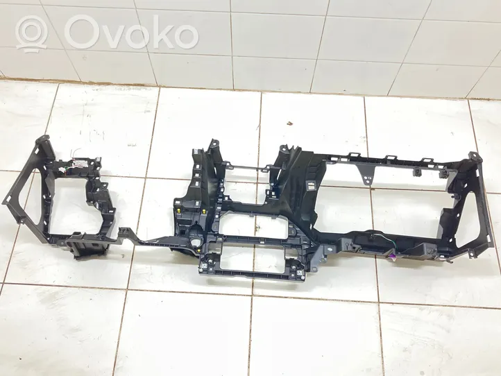 Toyota Auris E180 Muut kojelaudan osat 5530302350