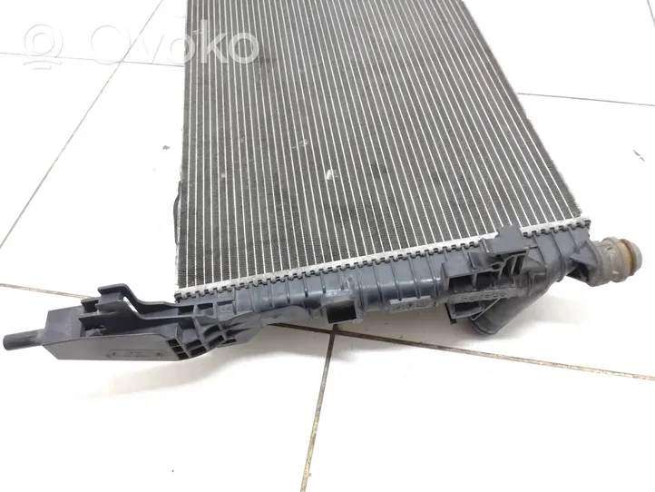 Ford Focus Radiateur de refroidissement CV618005VC