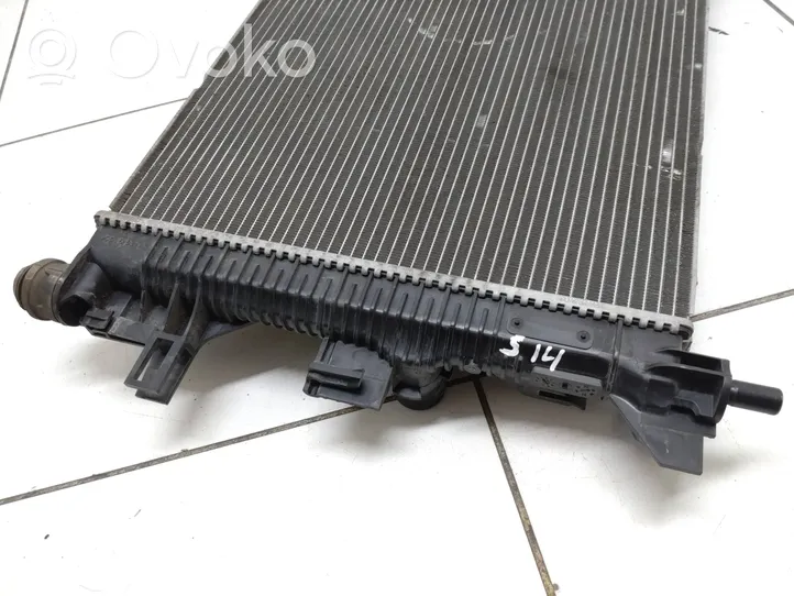 Ford Focus Radiateur de refroidissement CV618005VC