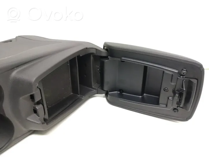 Ford Focus Center console 0526102436801