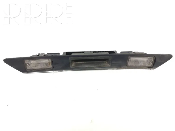 Audi A6 Allroad C6 Éclairage de plaque d'immatriculation 8E0827657H