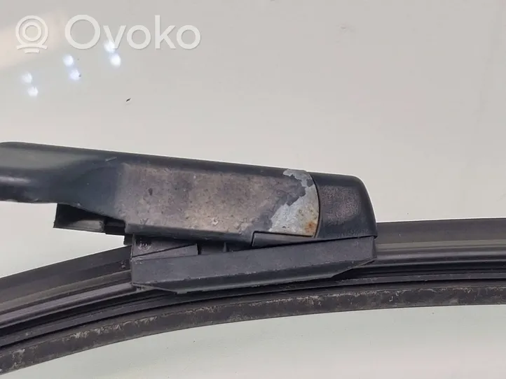 Volvo XC70 Front wiper blade arm 30796038