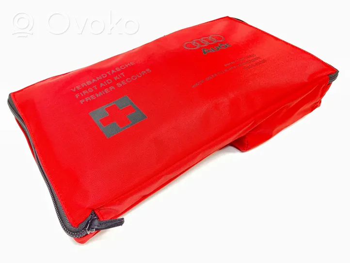 Audi A6 Allroad C6 Trousse de premiers secours 8E0860281