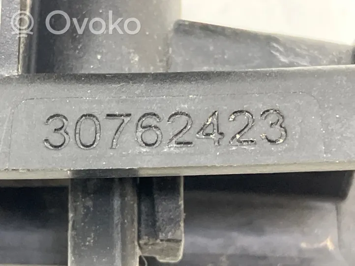 Volvo XC70 Serratura del tappo del serbatoio del carburante 30762423
