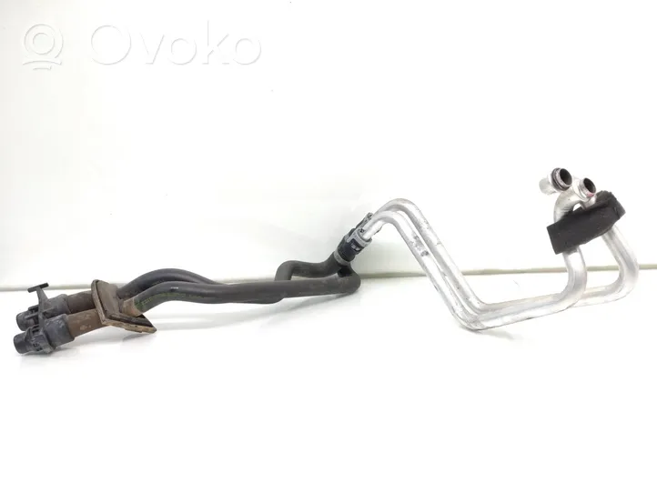 Volvo XC70 Tubo flessibile del liquido di raffreddamento del motore 6g9118c266cf