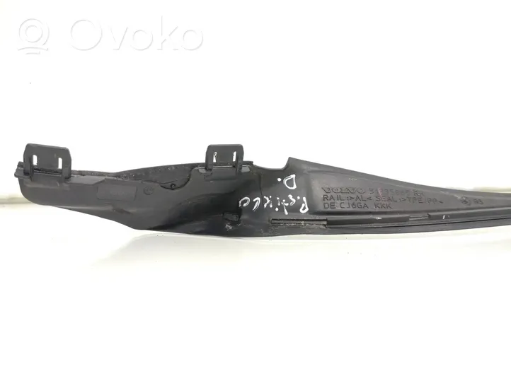 Volvo V60 Windshield trim 31335865