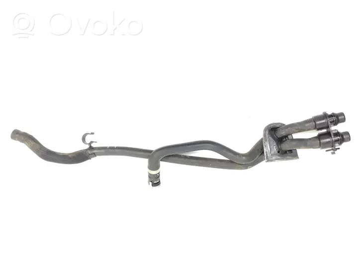 Volvo V60 Tuyau de liquide de refroidissement moteur 31368176