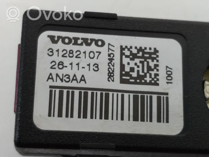 Volvo V60 Aerial antenna amplifier 31282107