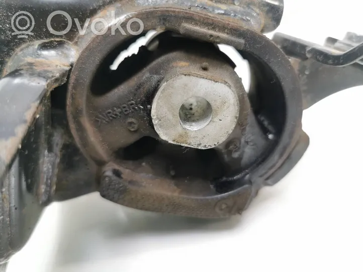 Toyota Auris E180 Supporto della scatola del cambio AVA3273