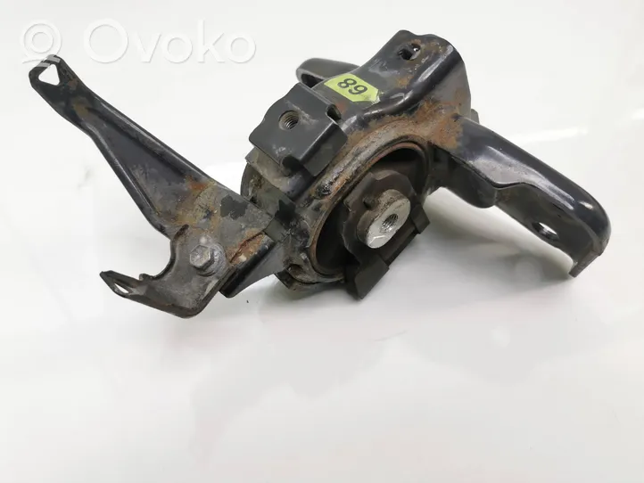 Toyota Auris E180 Supporto della scatola del cambio AVA3273