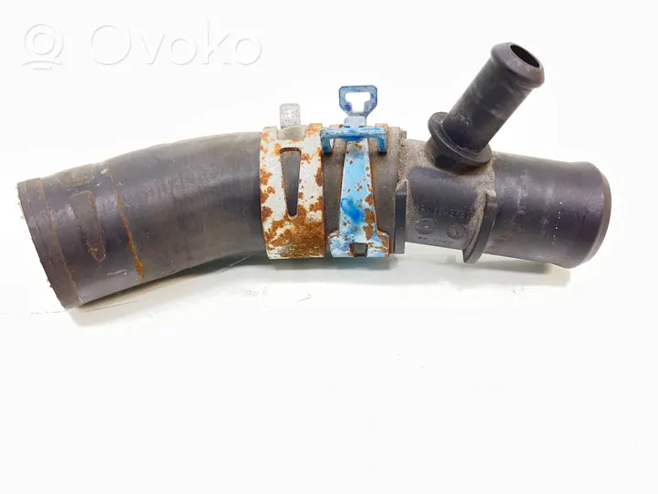 Toyota Auris E180 Durite de refroidissement tube 923768