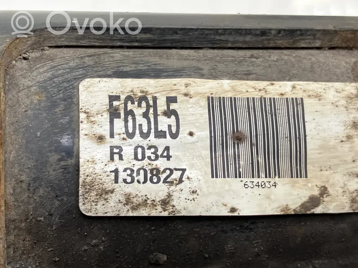 Toyota Auris E180 Etuiskunvaimennin kierrejousella 130827