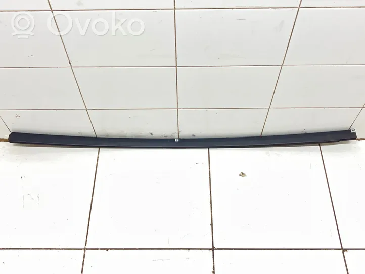 Opel Vivaro Front door windshield rail 