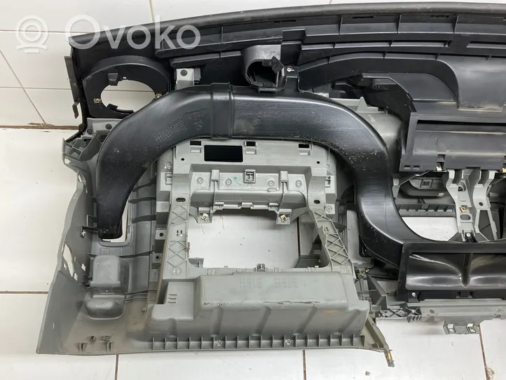 Opel Vivaro Panelė 91165784