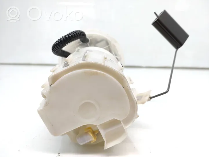 Opel Vivaro In-tank fuel pump 8200009645B