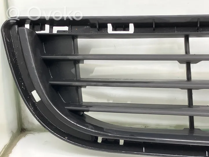 Citroen Berlingo Front bumper lower grill 9677662180