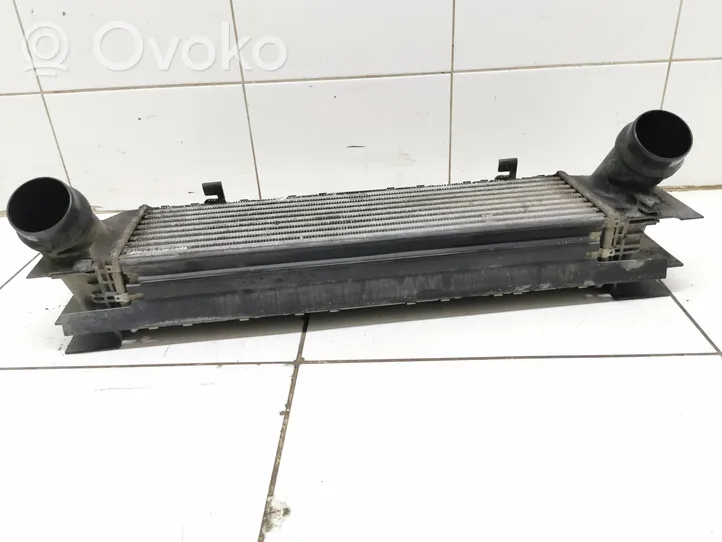 BMW 3 F30 F35 F31 Välijäähdyttimen jäähdytin 7600530