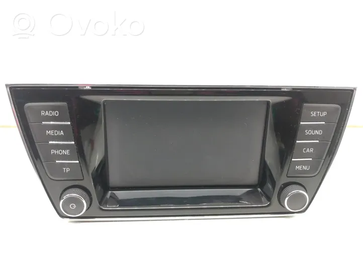 Skoda Fabia Mk3 (NJ) Radio/CD/DVD/GPS-pääyksikkö 6V0919604