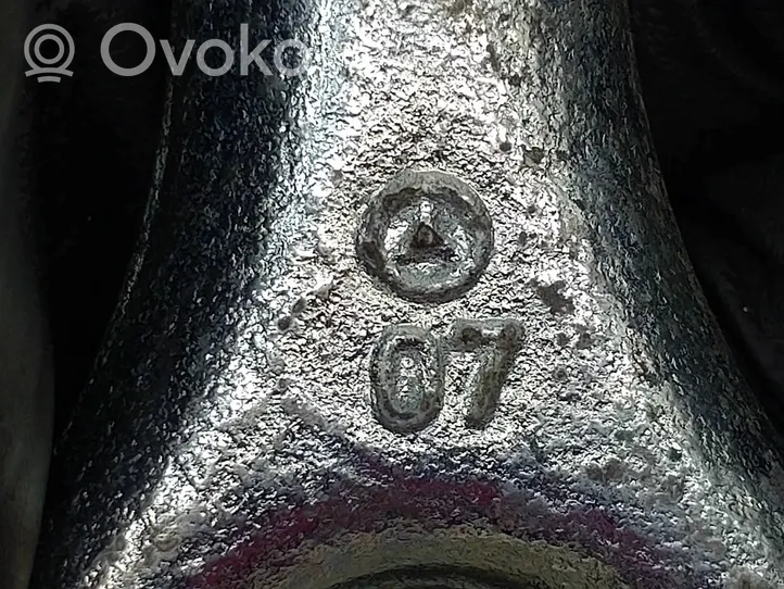 Mercedes-Benz B W245 Ucha holownicze / Zaczep 