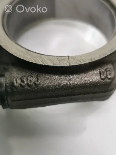 Audi A4 S4 B8 8K Piston with connecting rod 100209