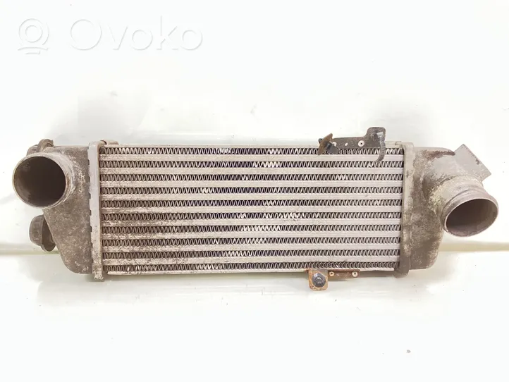 Hyundai i30 Starpdzesētāja radiators 282702A66X