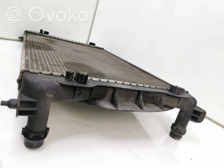 Volvo C30 Radiateur de refroidissement 8E0121251L