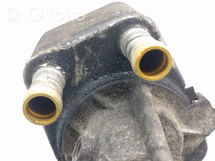 Audi A6 S6 C6 4F Supporto di montaggio del filtro dell’olio 045115389J