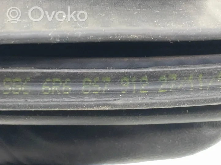 Volkswagen Cross Polo Gumowa uszczelka drzwi tylnych / na karoserii 6r6857912