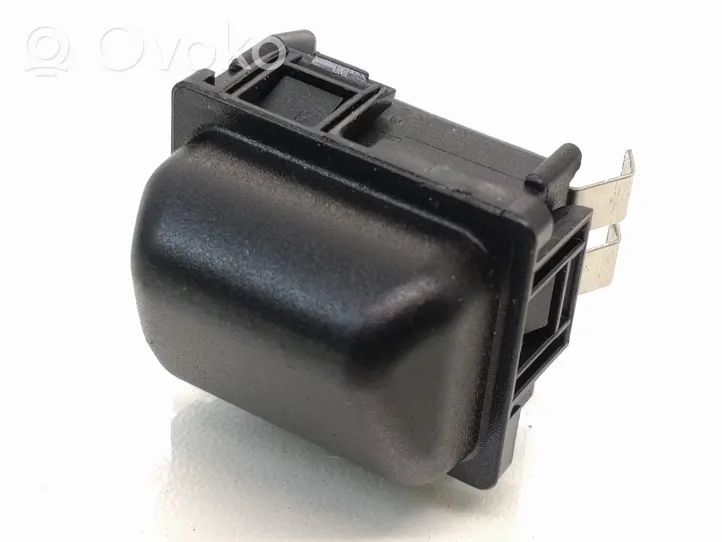 Audi A4 S4 B7 8E 8H Sun solar sensor 8P0907539