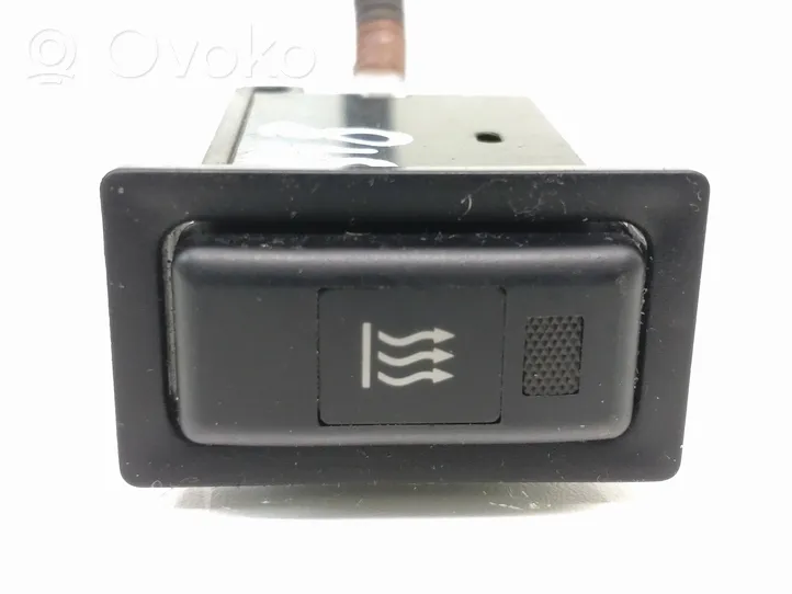 Toyota Avensis T250 Windscreen/window heater switch 8371c3d