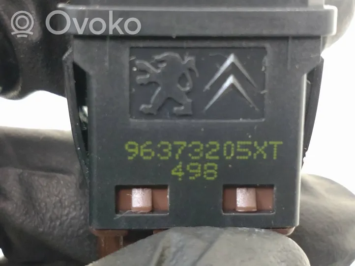 Toyota Aygo AB10 Wyłącznik poduszki powietrznej Airbag pasażera 96373205XT