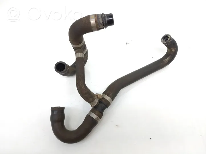 Mercedes-Benz Vito Viano W639 Engine coolant pipe/hose A6398329123