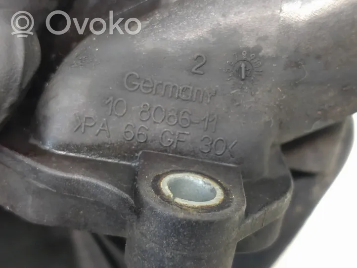 BMW X5 E70 Moottorin vesijäähdytyksen putki/letku 7800048