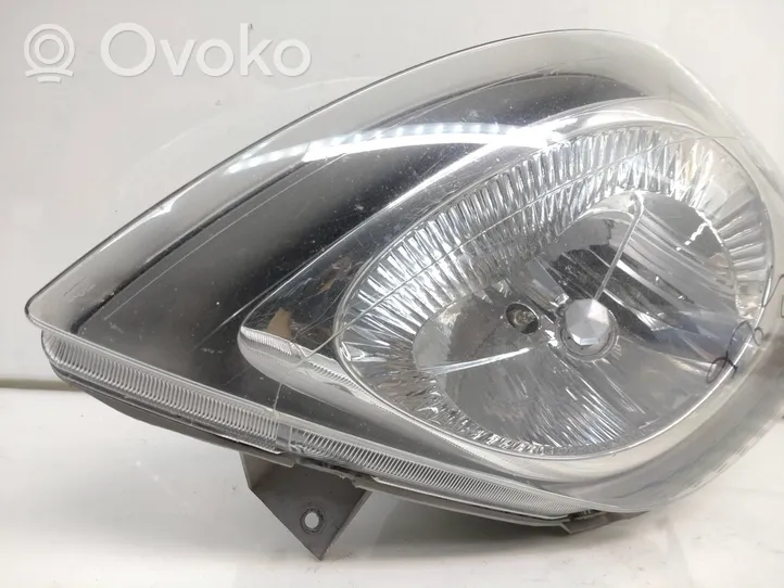 Renault Trafic II (X83) Headlight/headlamp 7700311372