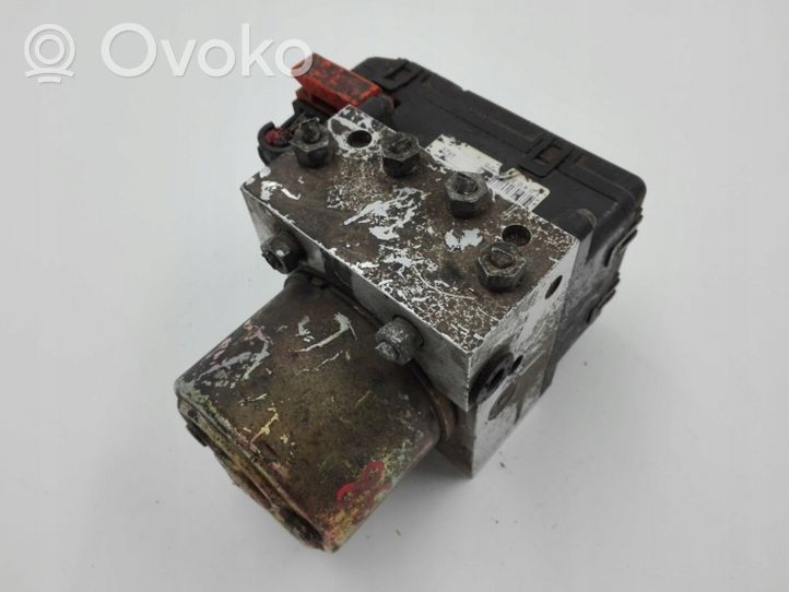 Hyundai Trajet Pompe ABS 589103A100