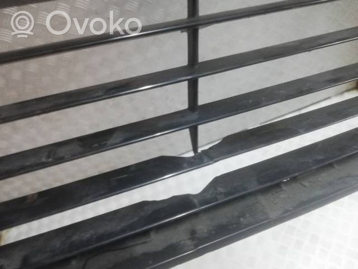 Mercedes-Benz C W205 Grille de calandre avant A2058852023