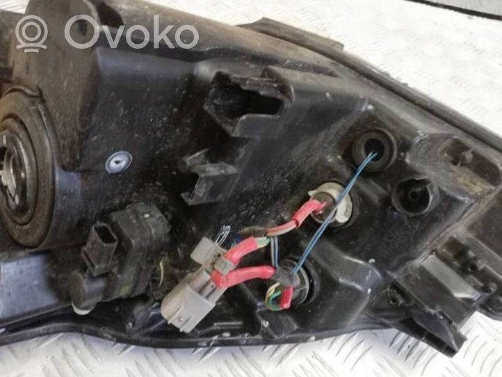 Toyota Yaris Деталь передней фары 9922681017