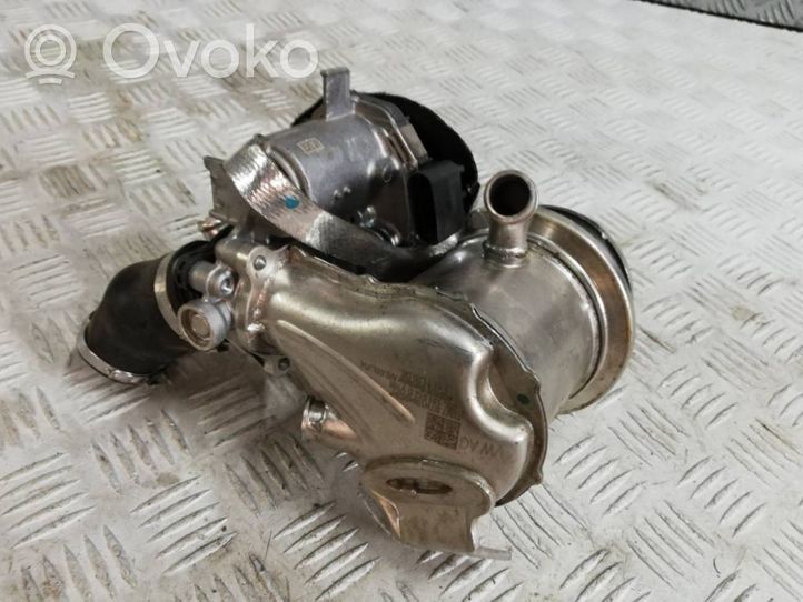 Volkswagen PASSAT B8 Throttle valve 05L131501C