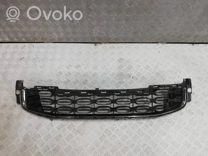 Citroen DS4 Kratka dolna zderzaka przedniego 9688186177