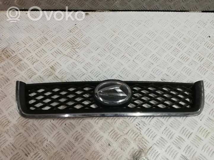 Daihatsu Terios Atrapa chłodnicy / Grill 55611B4010